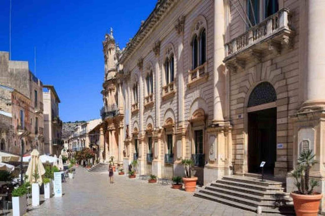 سيراكوزا Ortigia Sunset Apartments - Xenia Sicily Villas المظهر الخارجي الصورة