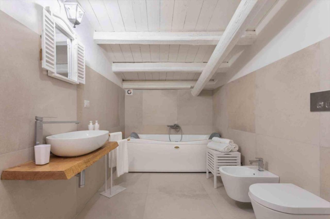 سيراكوزا Ortigia Sunset Apartments - Xenia Sicily Villas المظهر الخارجي الصورة